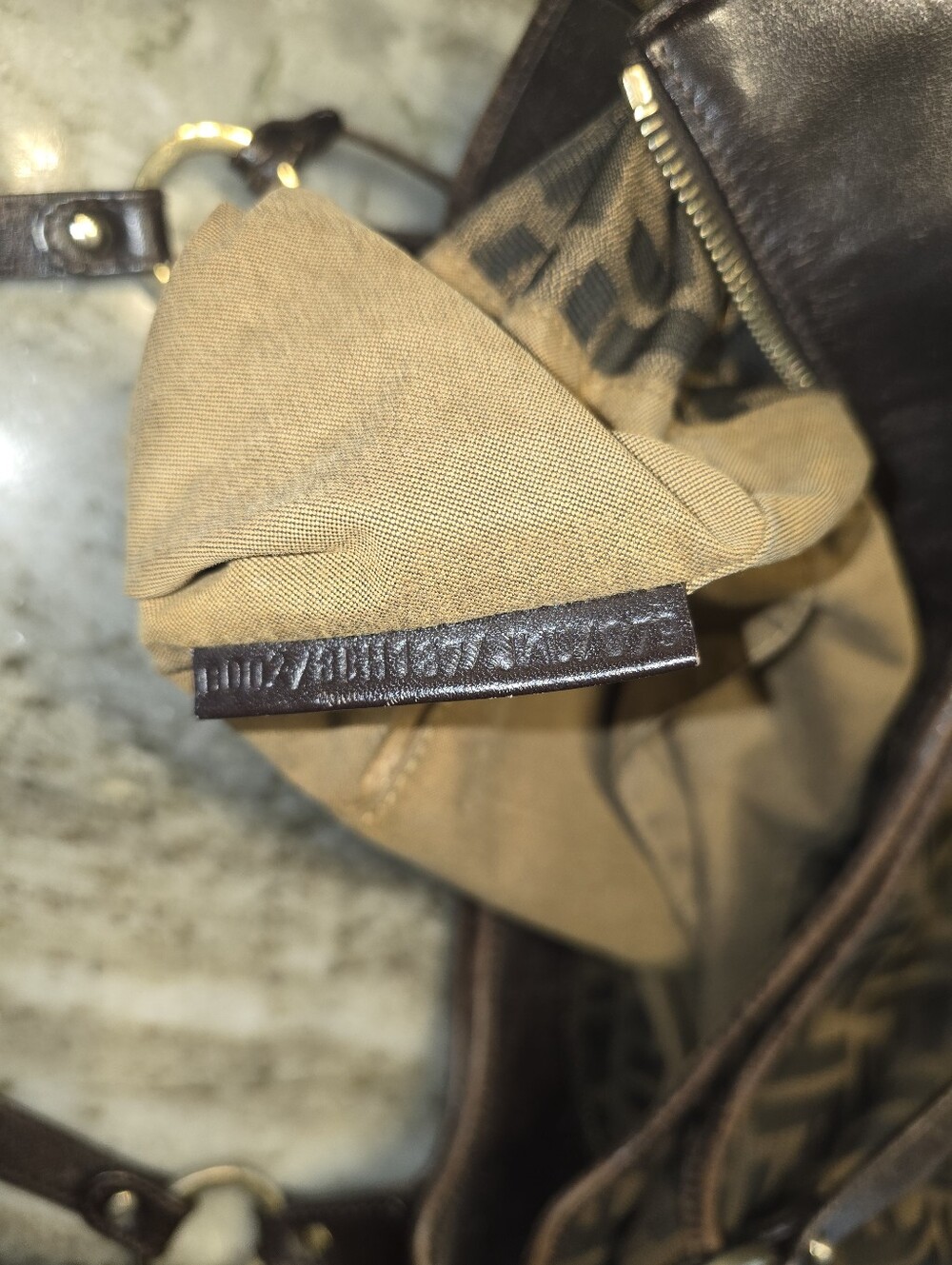 Fendi Zucca Tote Vintage - Picture 16 of 16